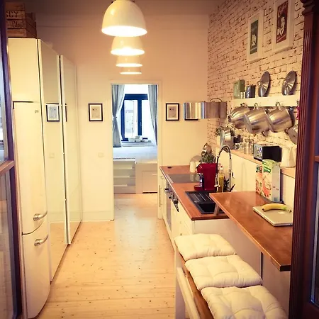 Apartment City Friesenwall *